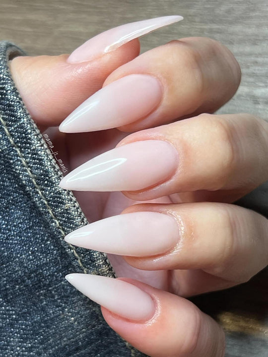 Classic beauty rubber basecoat