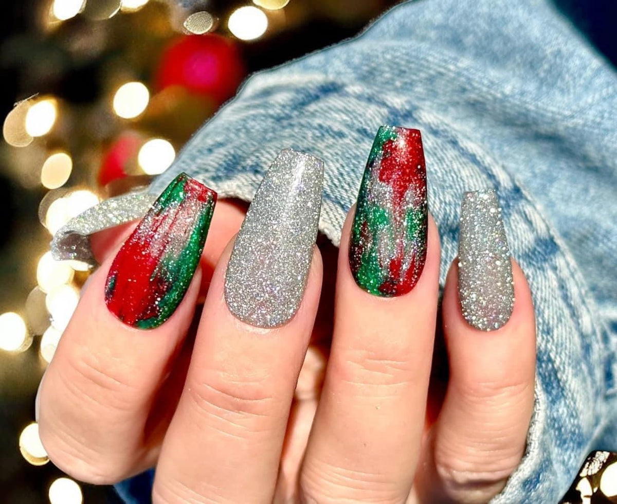 2024 Christmas Mani