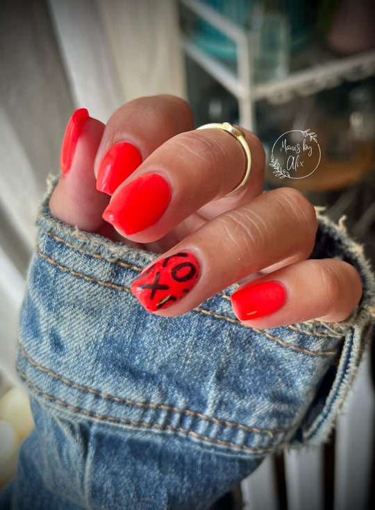 Bikini Coral- Glow Acrylic + Dip Powder - Sundara Nails