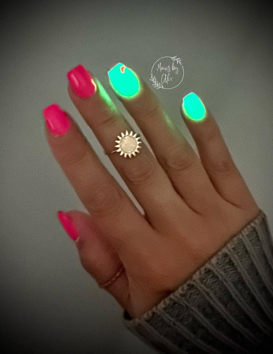 Eerie Glow *Glow Gel Polish