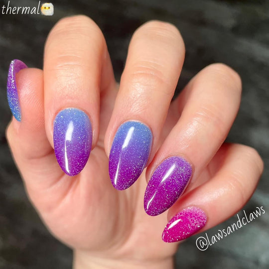 Paityn- Reflective thermal gel - Sundara Nails