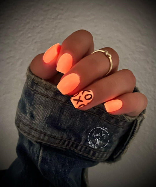 Bikini Coral- Glow Acrylic + Dip Powder - Sundara Nails