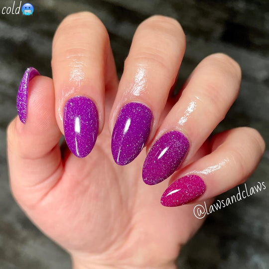Paityn- Reflective thermal gel - Sundara Nails