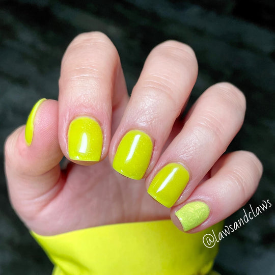 Glow Stick- Glow Acrylic + Dip - Sundara Nails