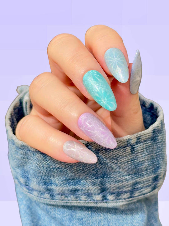 Coconut Fresh- Glow Cat Eye Gel Polish - Sundara Nails