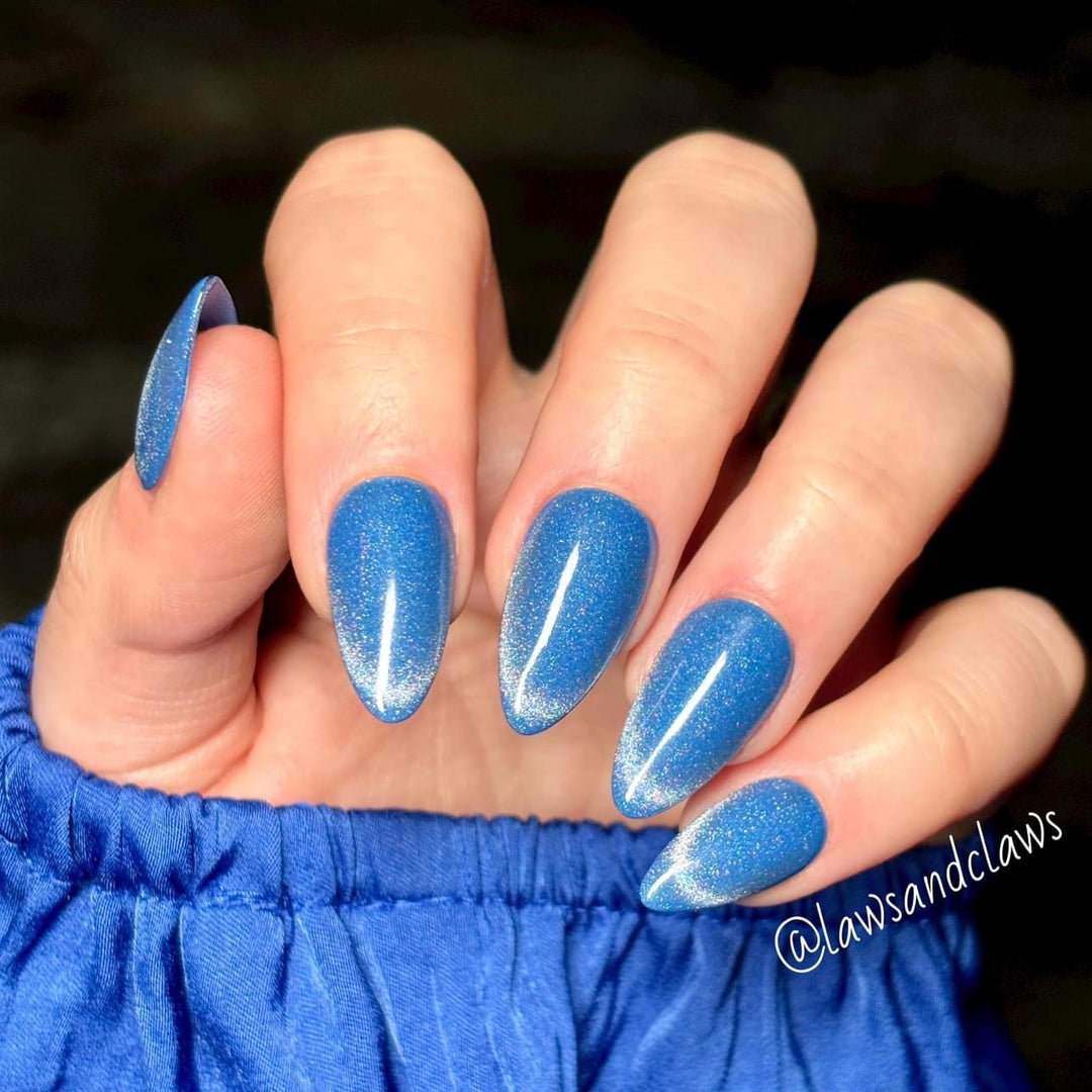 Rainbow, laser cat eye topcoat