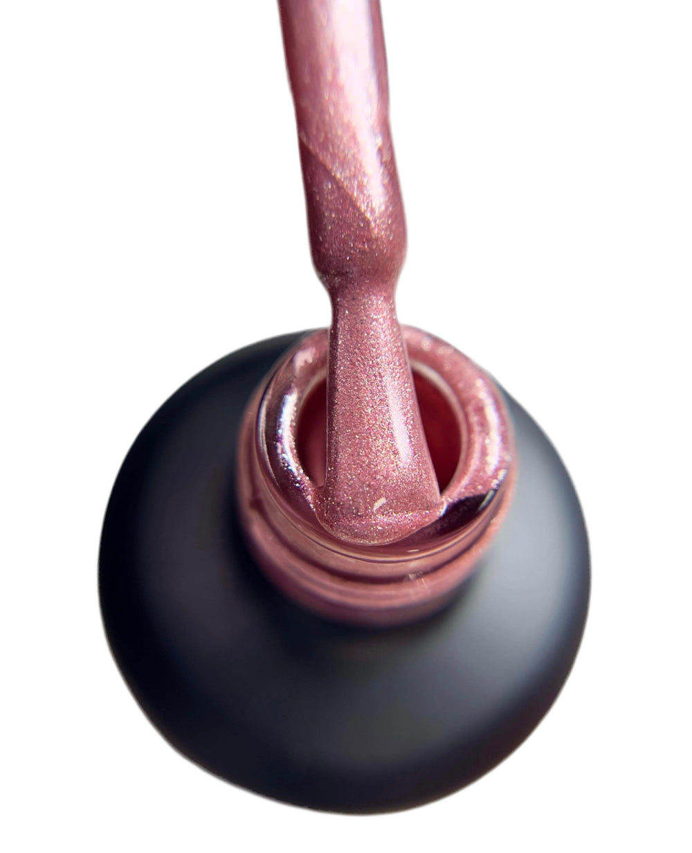 Cranberry Pearl- Pearlescent Cat Eye Gel