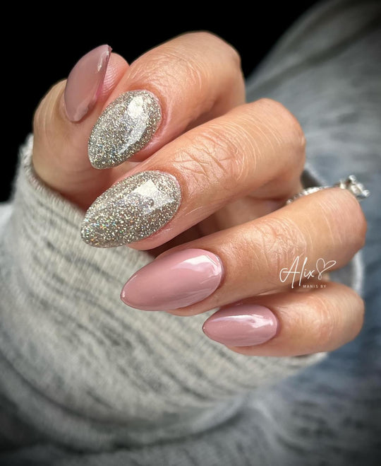 Shining Gem (Hema Free) - Sundara Nails