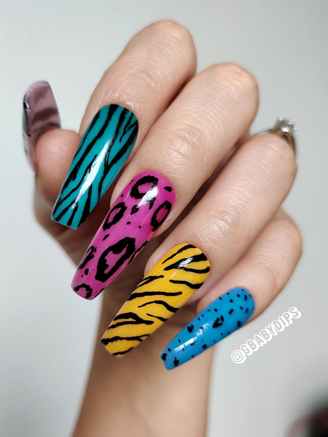 UV Changing Color Animal Series -Dip Powder (9 colors)
