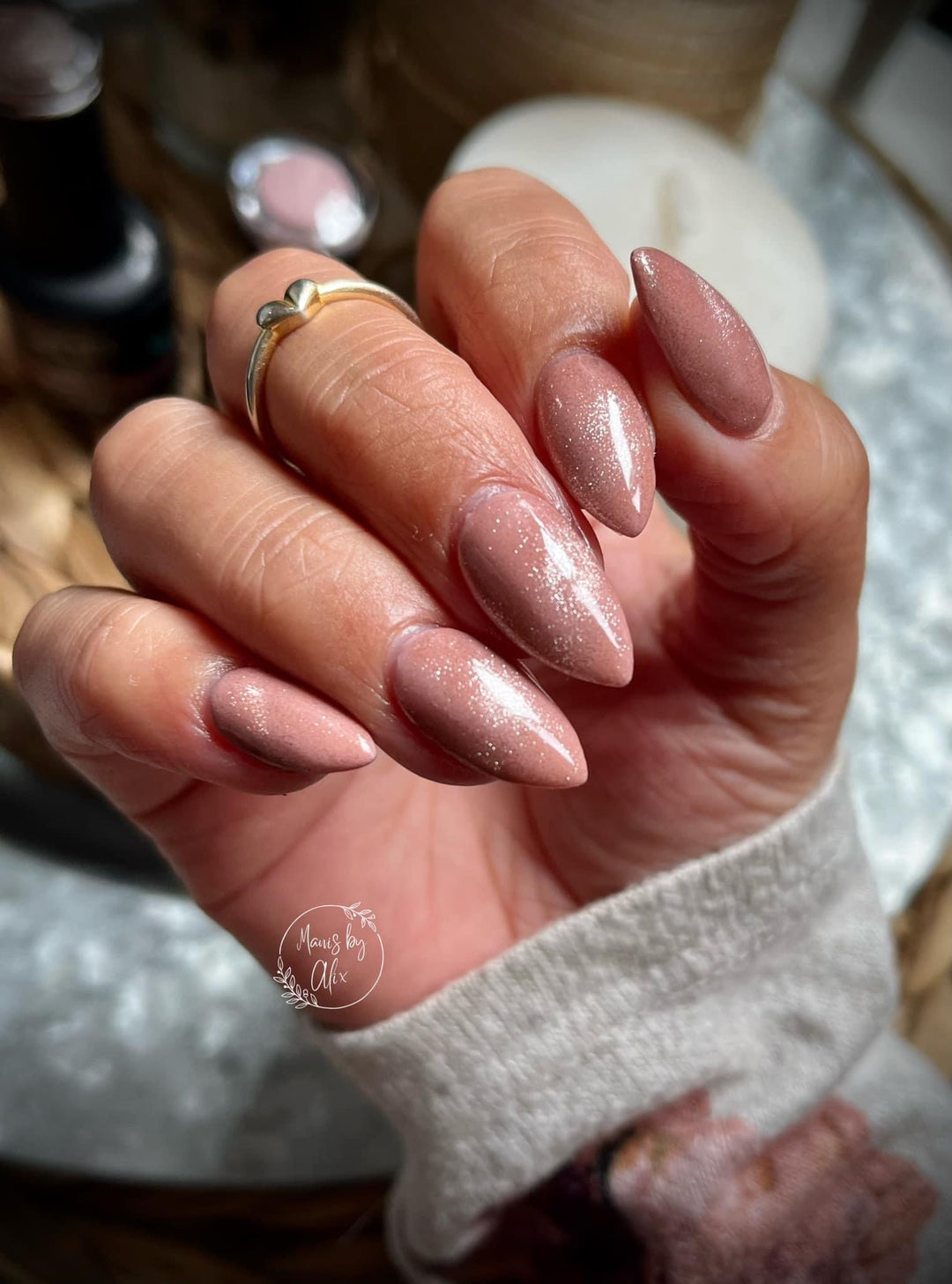 Simba- Crystal Cat Eye Gel - Sundara Nails