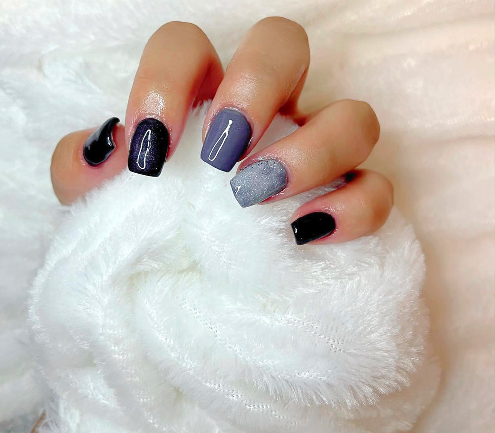 Take a hike - Sundara Nails